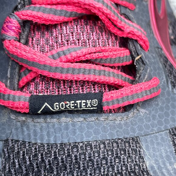Brooks Cascadia 11‎ Womens Size 6 Gore-TexTrail Trial Running Shoes Black Pink - Picture 7 of 13